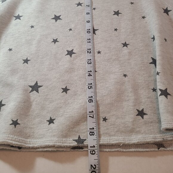 Pink Rose Gray Star Print Pullover Sweatshirt - Size M - Picture 12 of 13